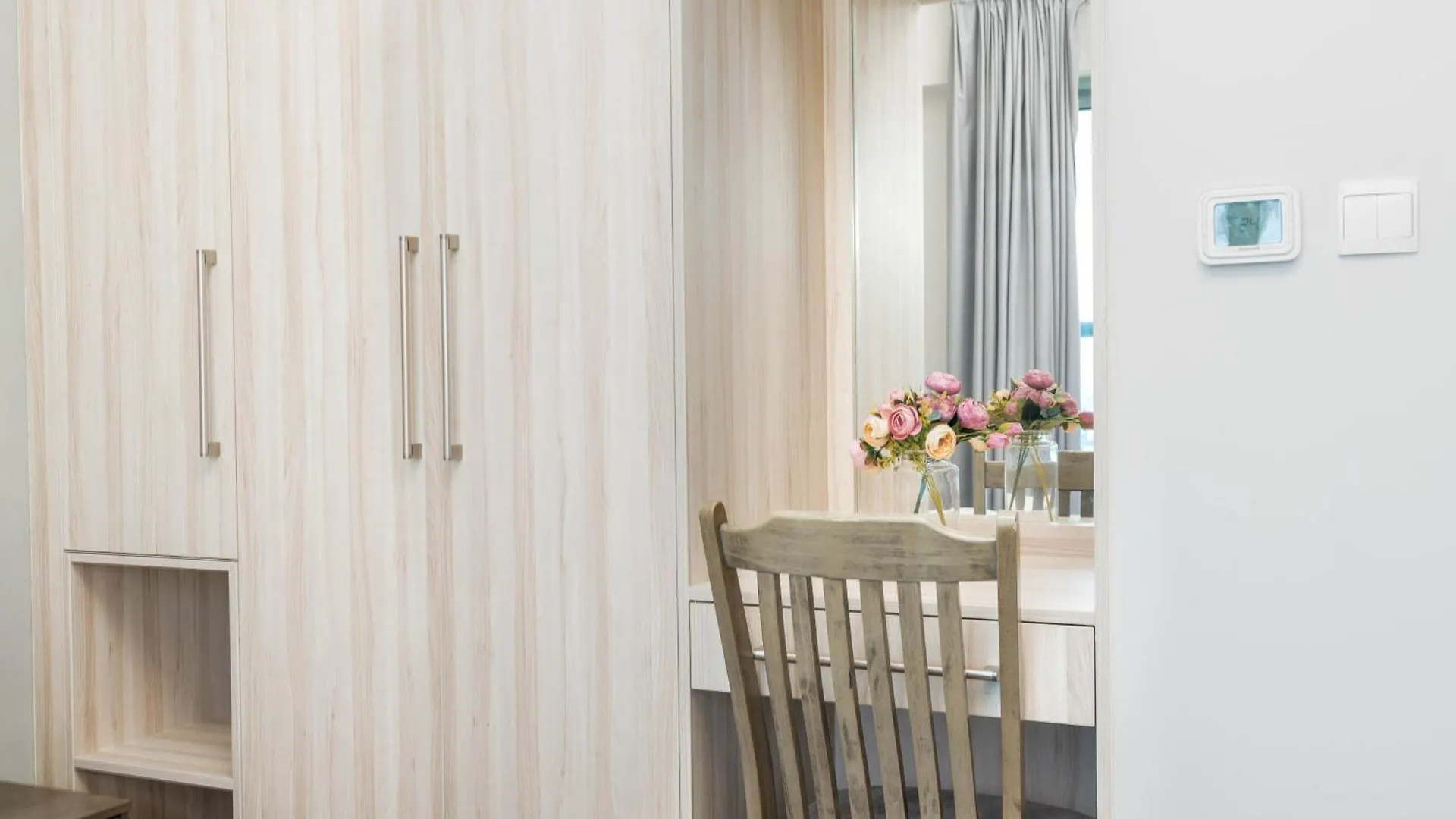 White Sage - Elite Business Bay Residence Dubai United Arab Emirates